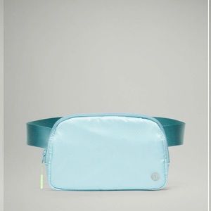 NWOT Lululemon Everywhere Belt Bag 1L